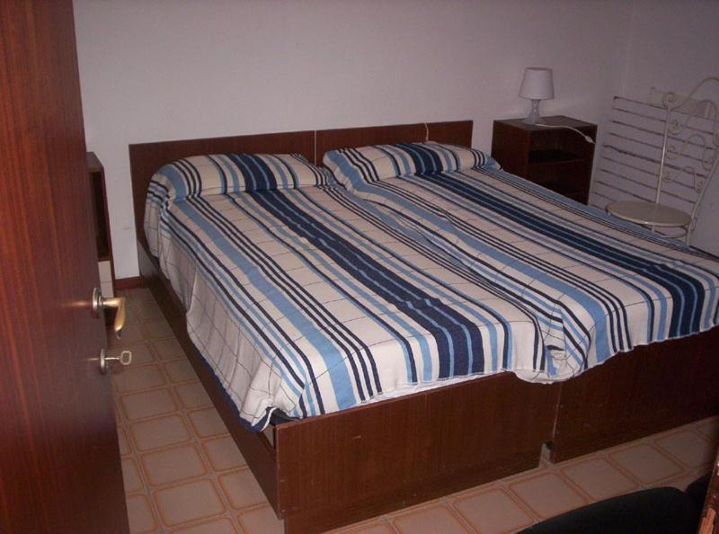 Apartment Cond Old River